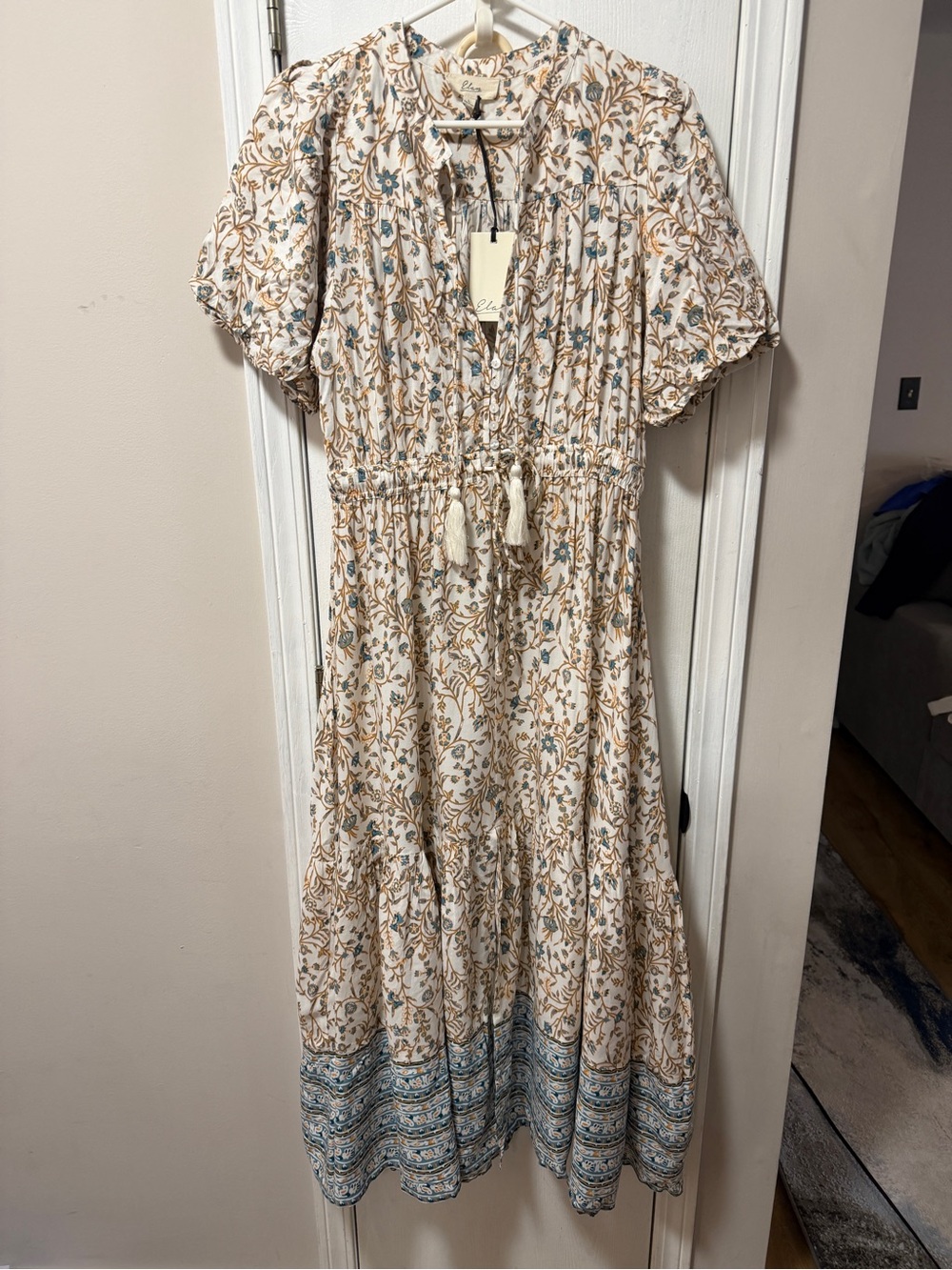 Elan Ivory Floral Maxi Dress nwt